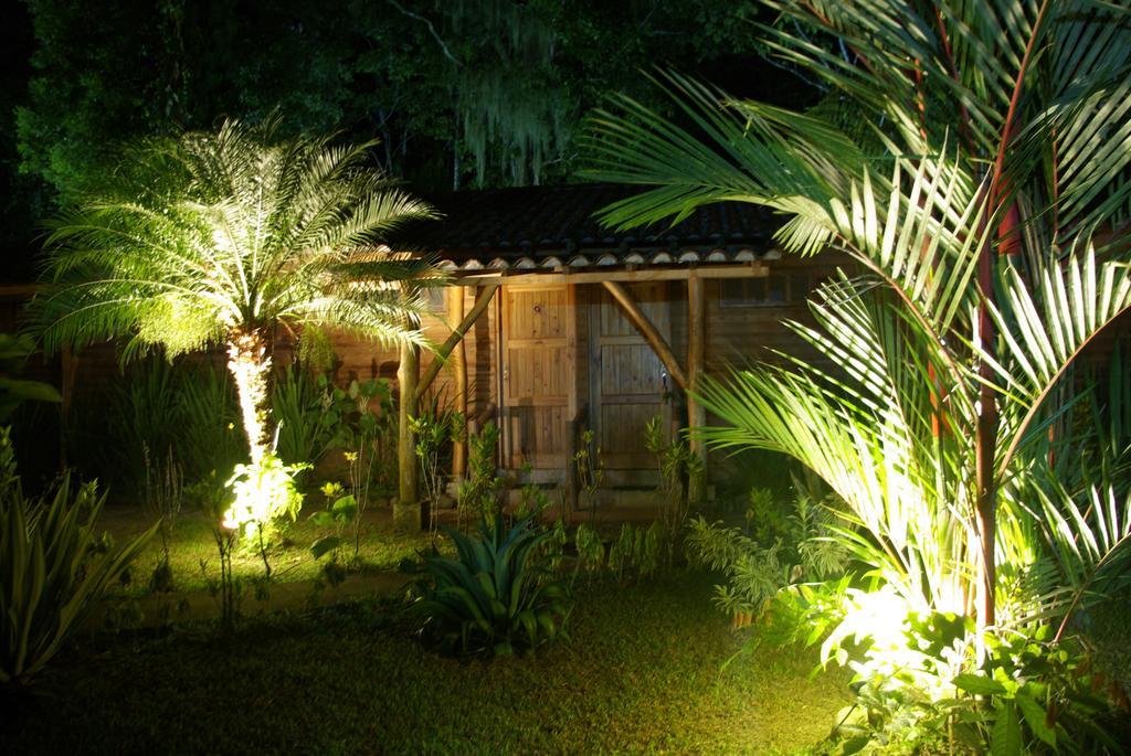 Hotel Bugabutik Puerto Viejo de Talamanca Exterior photo